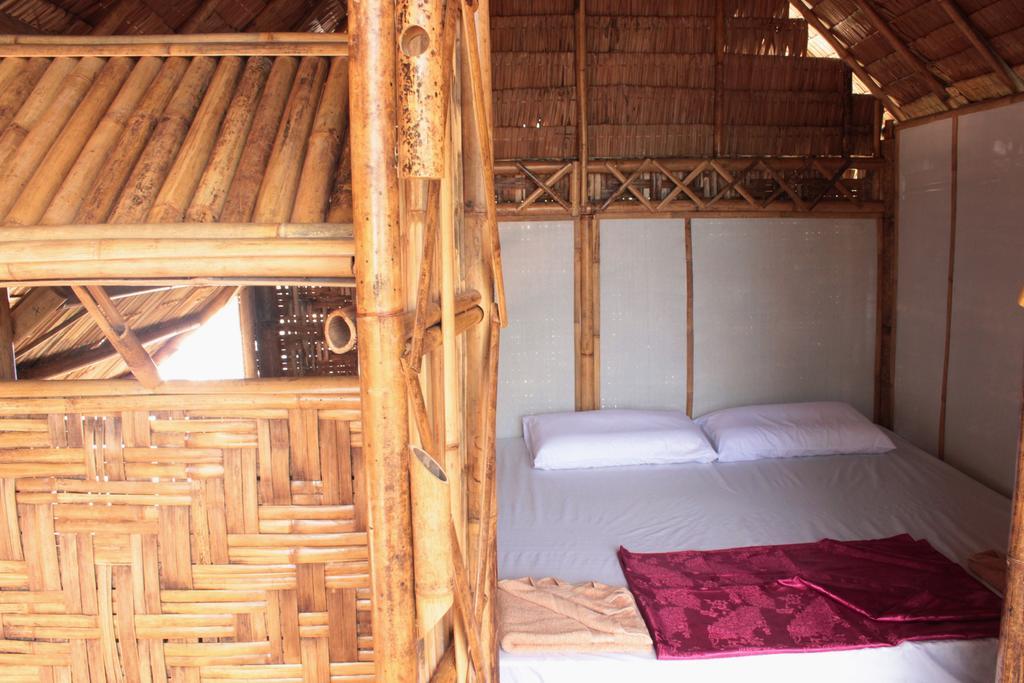 Captain Yut'S Bangalows Koh Lipe Exteriör bild