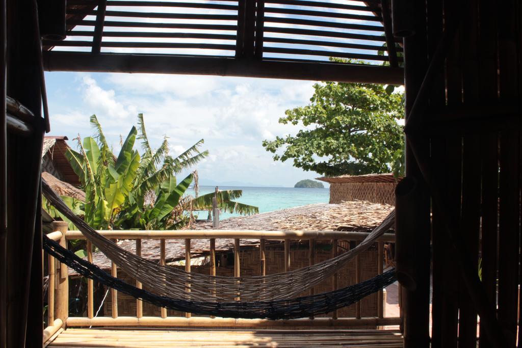 Captain Yut'S Bangalows Koh Lipe Exteriör bild